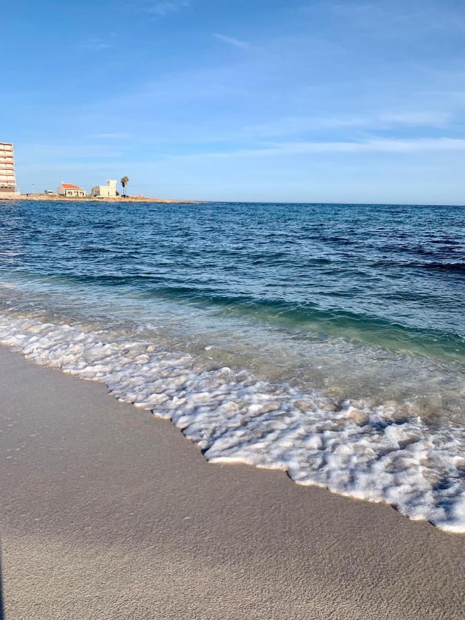 Sea View Apartment Torrevieja Buitenkant foto